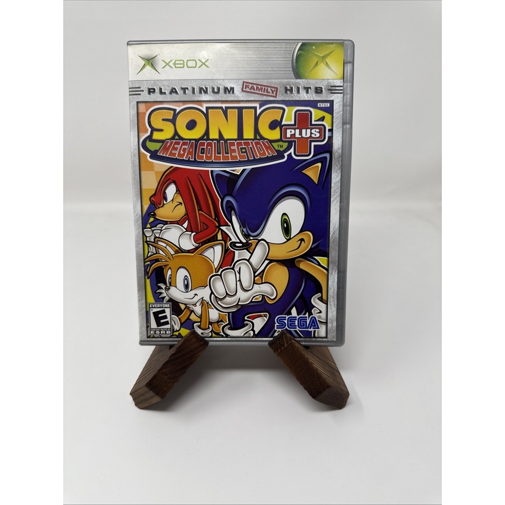 Sonic Mega Collection Plus Xbox - CIB W Manual W/ Regerstartion Card Clean